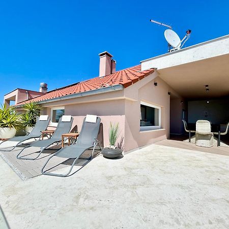 Deluxe Villa No.10 - Rooms & Apartments Mandre Exterior foto